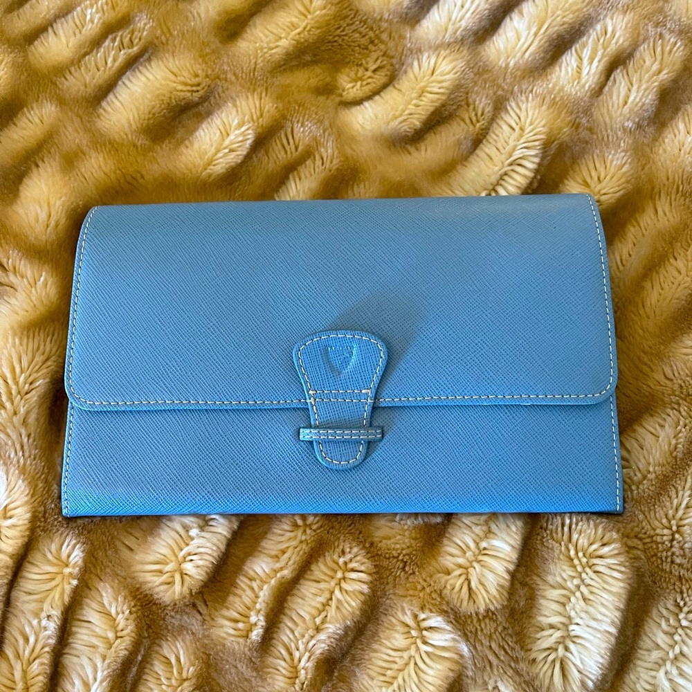 NWOT: Aspinal of London England 9” Travel Wallet